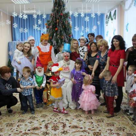 Новогодний утренник для самых маленьких
